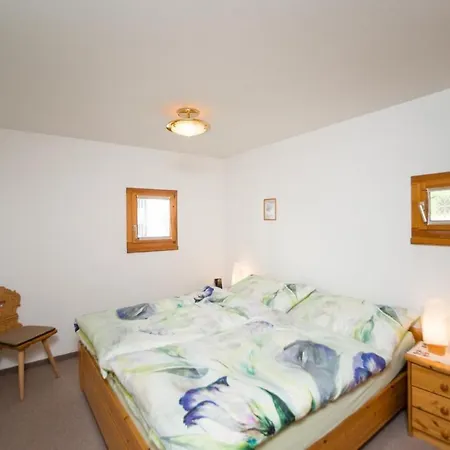 Apartamento Chesa Aquileja Trueb By Interhome *