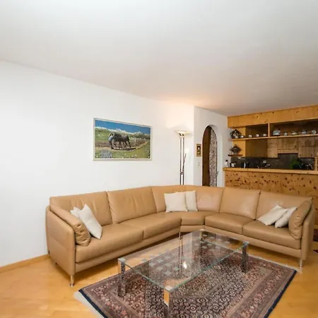 Chesa Aquileja Trueb By Interhome Daire Pontresina